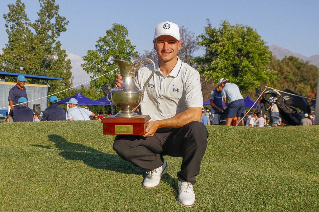 Agustín Errázuriz triunfa convirtiéndose en el Campeón del Abierto de Golf Sport Francés 2023