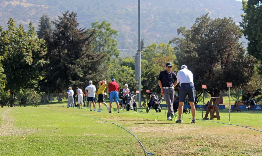 lunes 16 de septiembre, Sport Café, guardería y Cancha de práctica cerrados