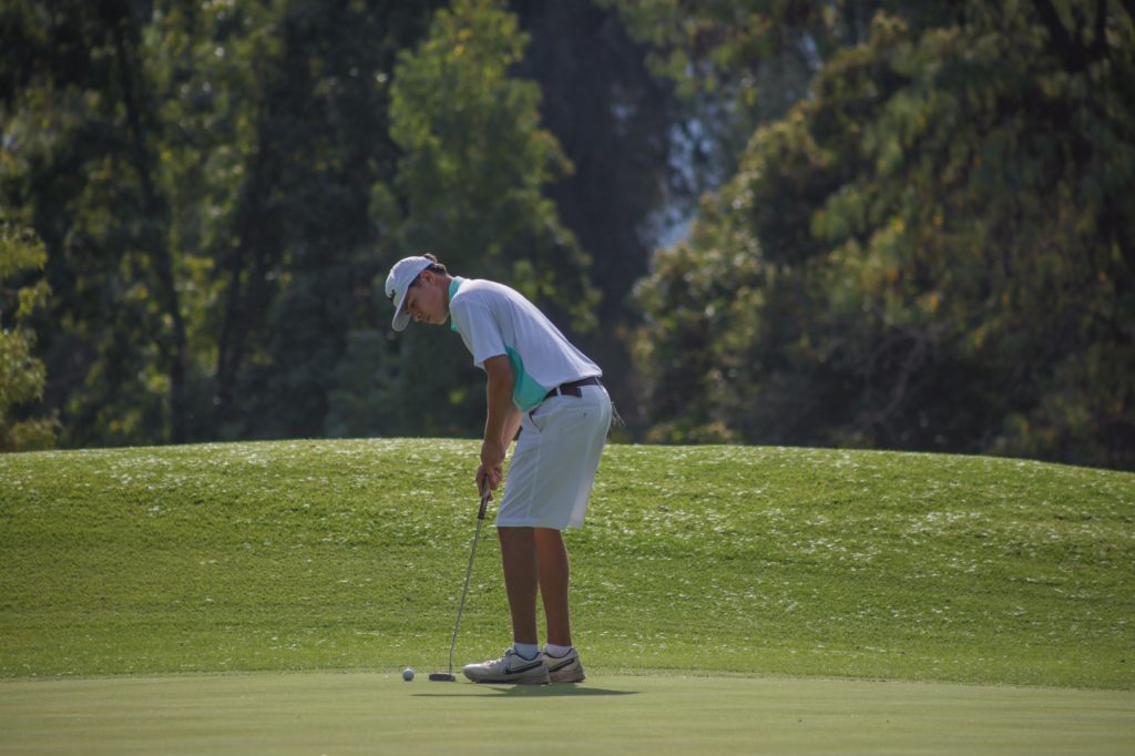 Cancha parcialmente cerrada, Torneo Golf Juvenil