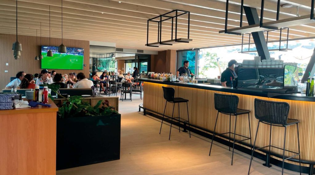 Horarios de Cierre Temporada de Vacaciones en Sport Café y Bar