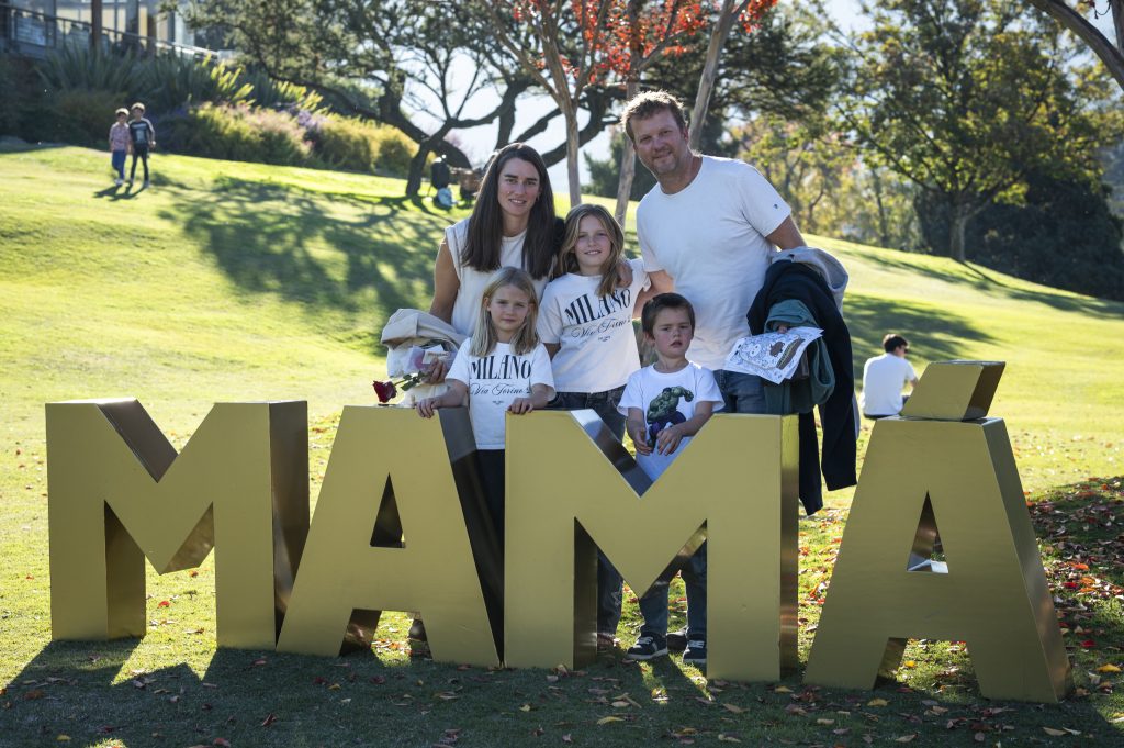 Revive la celebración del Día de la Madre: música, sorpresas y momentos especiales